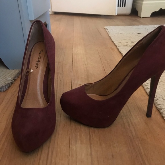Shoes - Burgundy suede high heels